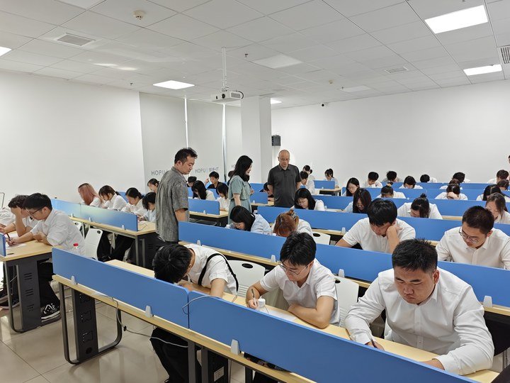 根据教学安排